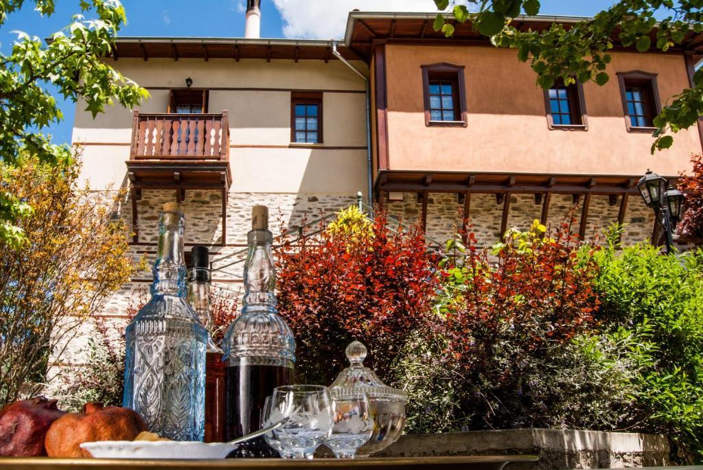 Viraggas Traditional Hotel Vrastama Екстер'єр фото